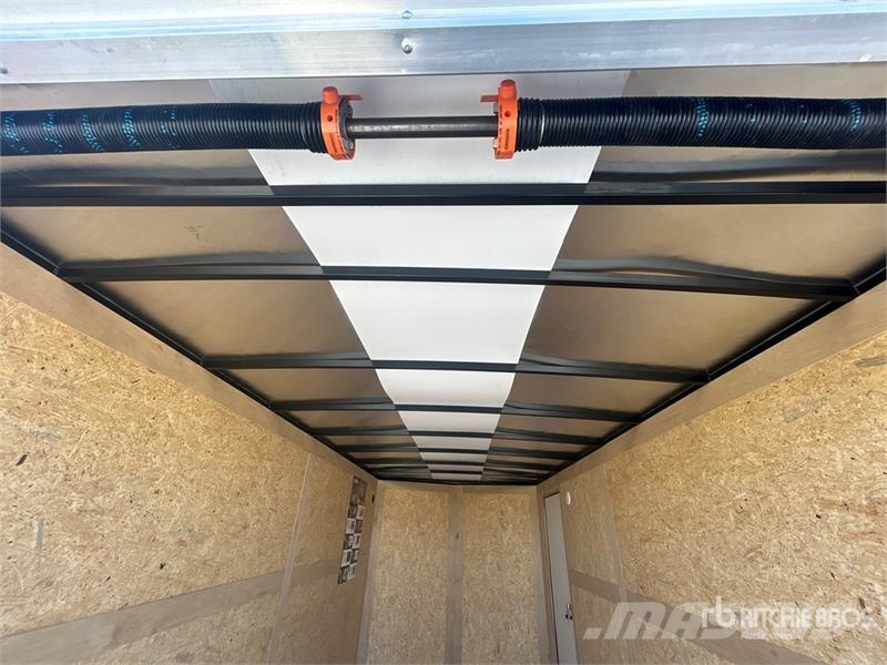 American Cargo 17 ft T/A Enclosed Trailer (Unused) Прицепы-фургоны