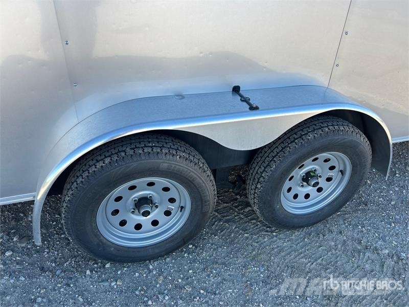 American Cargo 17 ft T/A Enclosed Trailer (Unused) Прицепы-фургоны