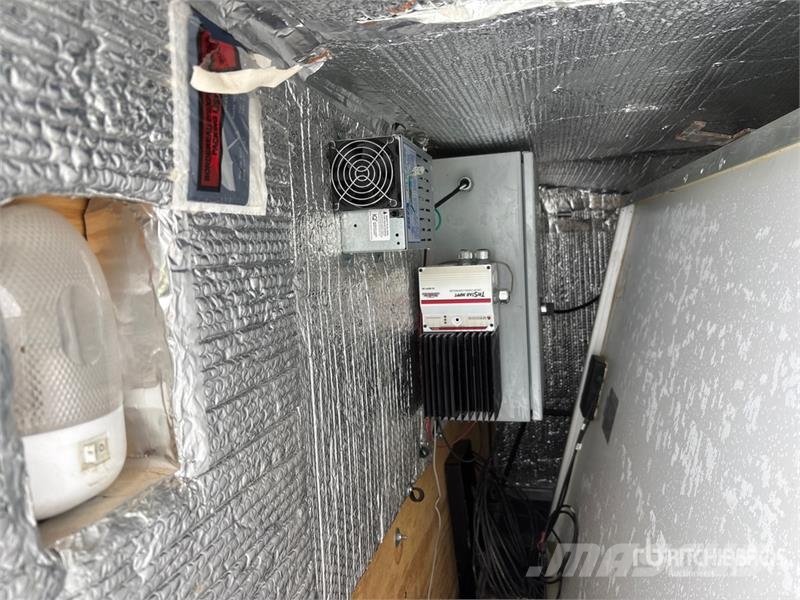 American Hauler Solar Light Tower Light towers