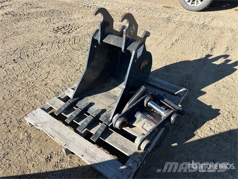 AMI 18DB50 18 in Q/C Digging Excavator Bucket Skuffer