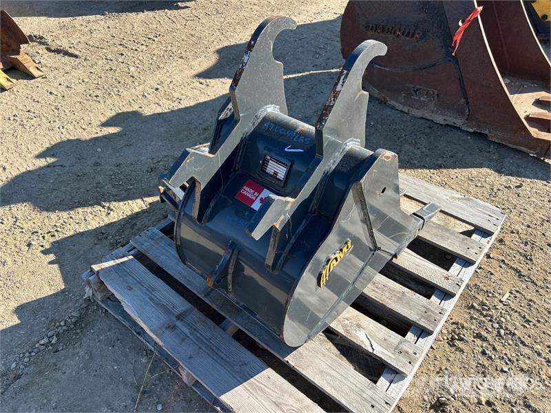 AMI 18DB50 18 in Q/C Digging Excavator Bucket Skuffer