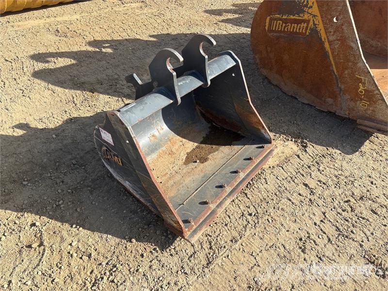 AMI 36CB50 36 in Q/C Cleanup Excavator Bucket Skopor
