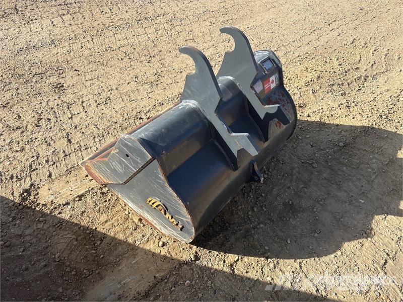 AMI 36CB50 36 in Q/C Cleanup Excavator Bucket Skopor