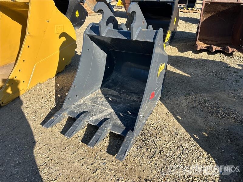 AMI 36DB120 36 in Q/C Digging Excavator Bucket Skuffer