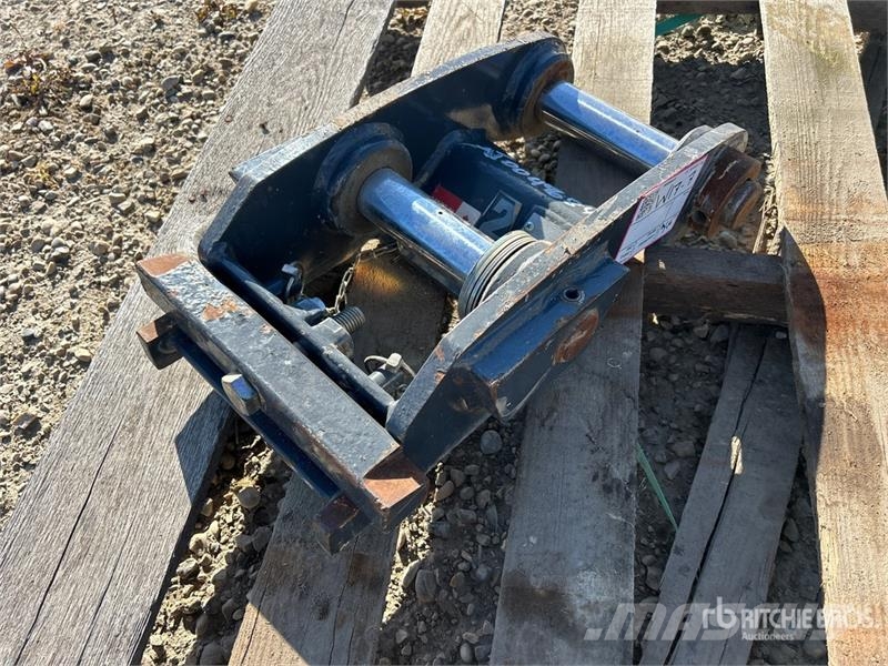 AMI QC50 12 in Excavator Coupler Brze spojnice