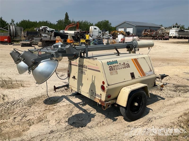 Amida LT5000 أبراج خفيفة