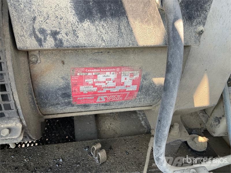 Amida LT5000 أبراج خفيفة