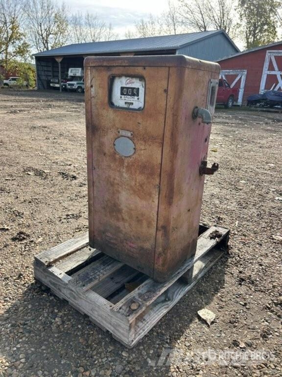 Antique Fuel Pump Egyéb mezőgazdasági gépek
