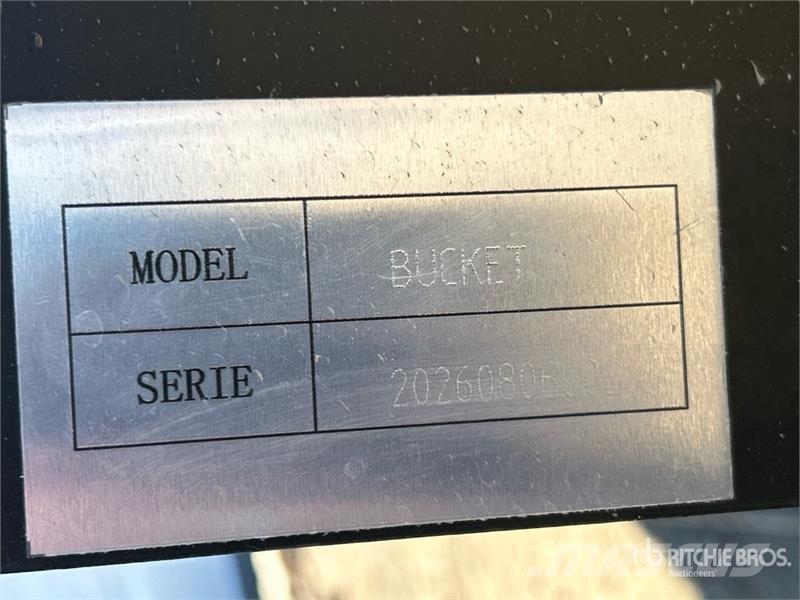 Anton Equipment Bucket 72 in Skid Steer Bucket (Un Κουβάδες