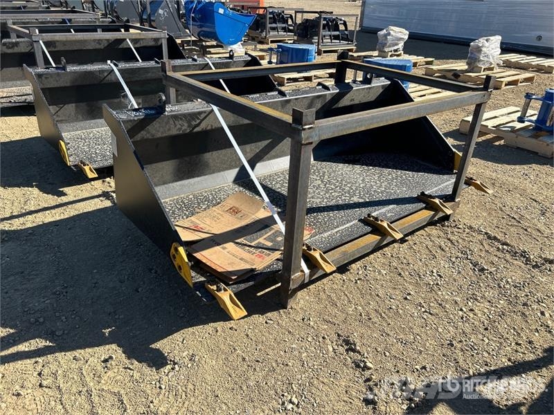 Anton Equipment Bucket 72 in Skid Steer Bucket (Un Κουβάδες