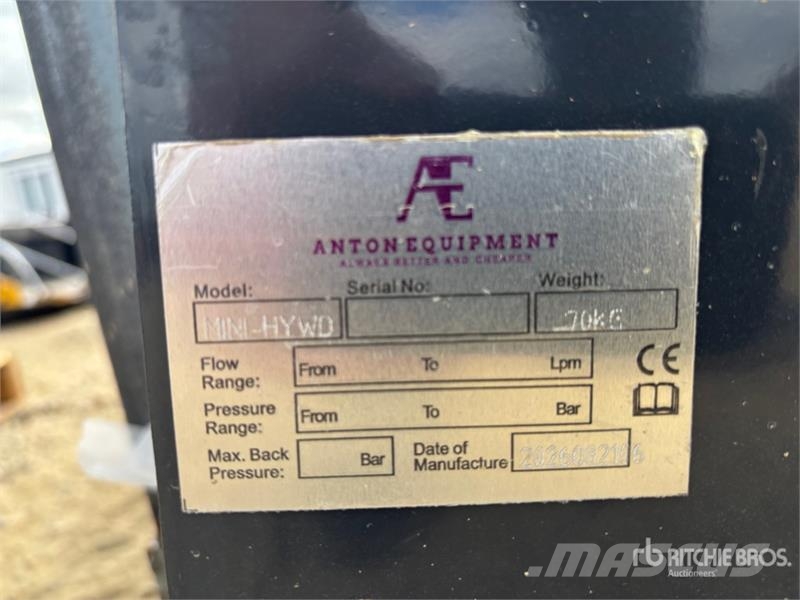 Anton Equipment MINI-HYWD 47 in Skid Steer Bucket Buckets