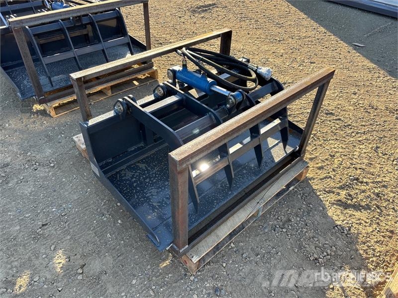 Anton Equipment Mini-HYBZ 49 in Skid Steer Grapple Grappin