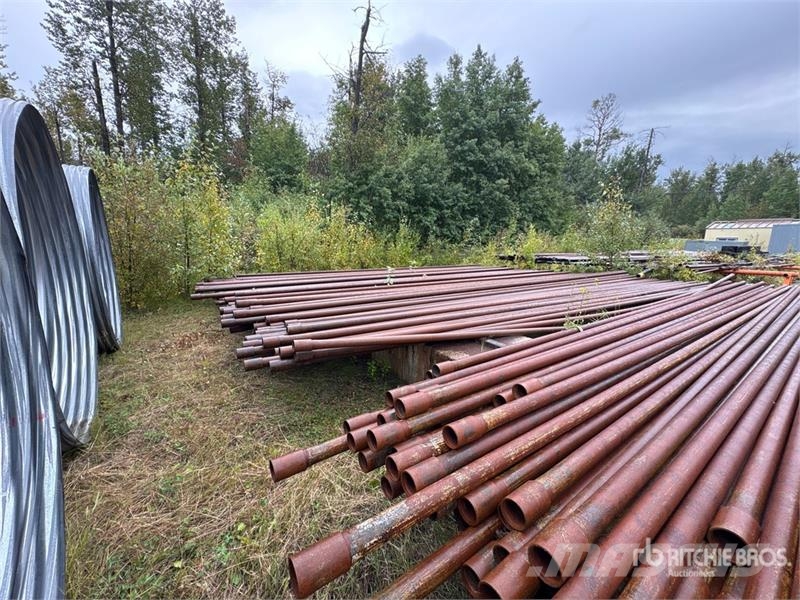 Approx. 75 Joints of 3.5 in Drill Pipe Drugi deli