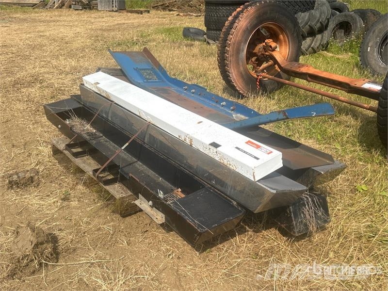 Approx. (8) Heavy Truck Bumper Ostale kargo komponente