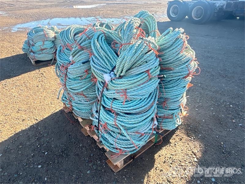 Approximately 5000 ft 5/8 In Polysteel Rope Sonstige Baumaschinen
