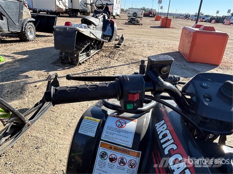 Arctic Cat 4x4 ATV ATV