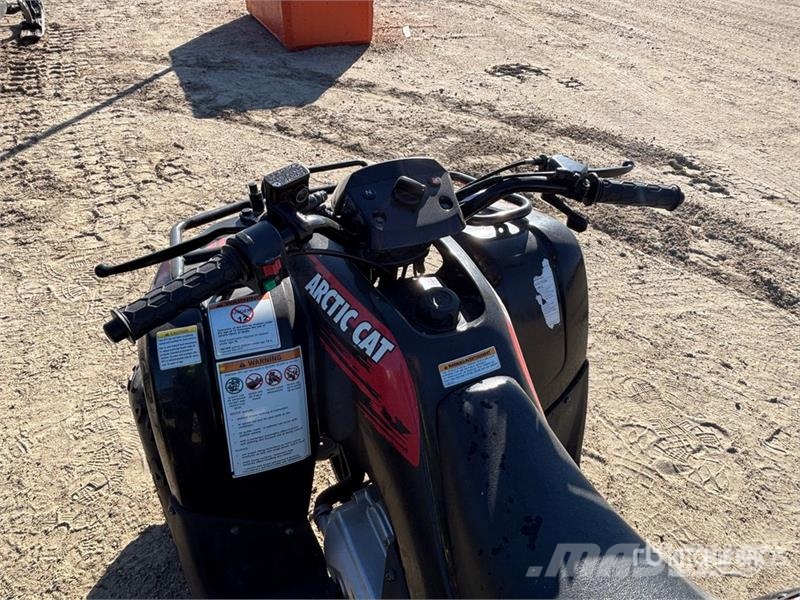 Arctic Cat 4x4 ATV ATV