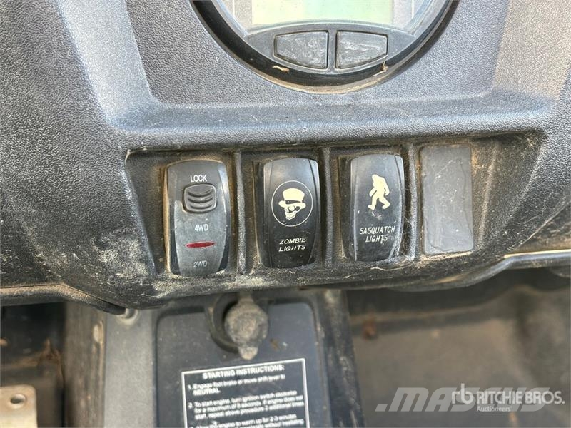 Arctic Cat 4x4 Side By Side سيارات
