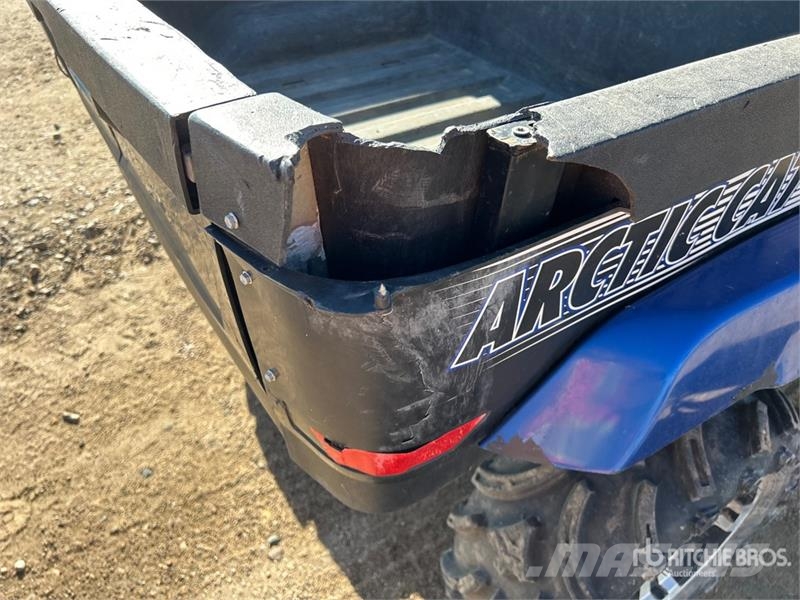 Arctic Cat 700 4x4 Side By Side سيارات