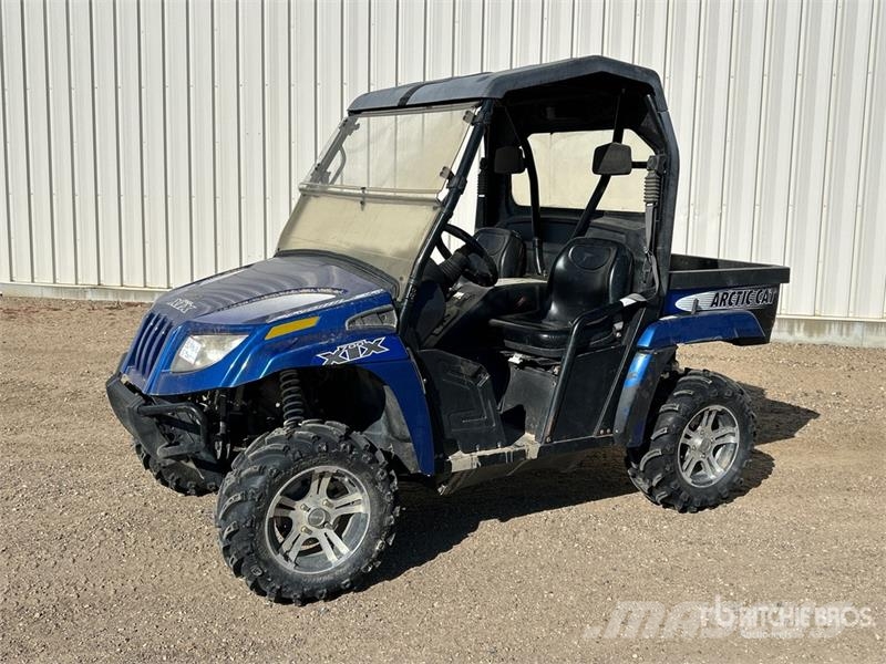Arctic Cat 700 4x4 Side By Side سيارات