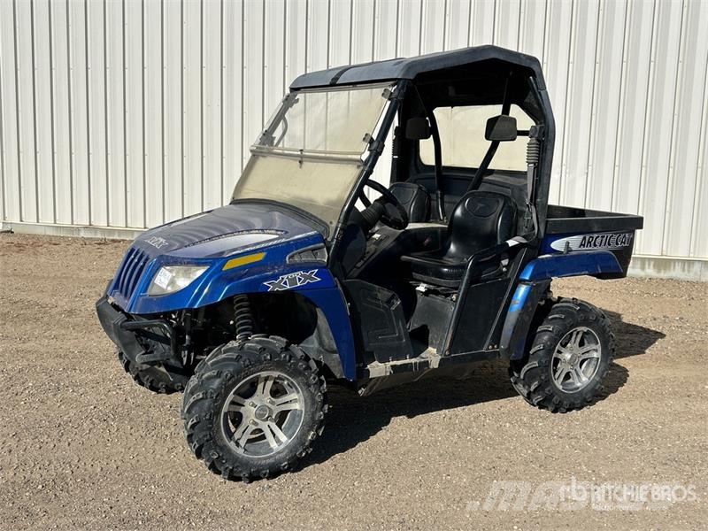 Arctic Cat 700 4x4 Side By Side سيارات