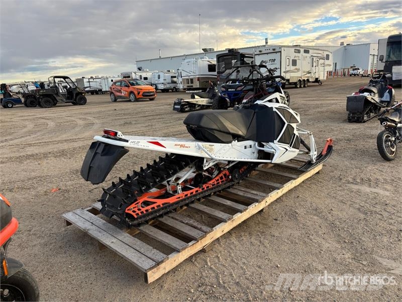 Arctic Cat M1100 TRB 162 Snowmobile Снегоходы