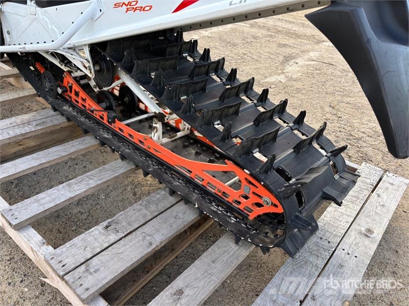 Arctic Cat M1100 TRB 162 Snowmobile Снегоходы