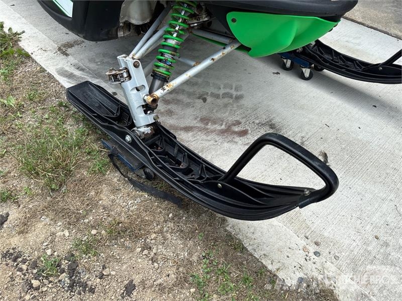 Arctic Cat M6 Snowmobile Snowmobile