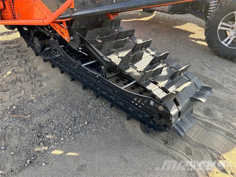 Arctic Cat Snowmobile Motoros szánok