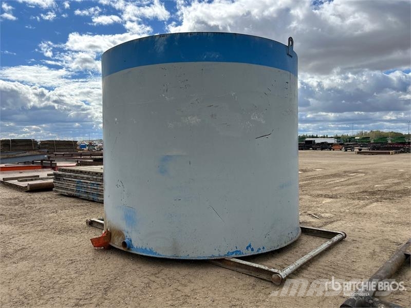 Argo Sales LTD. 100 BBL Skid Mounted Steel Storage Tank Sonstige Baumaschinen
