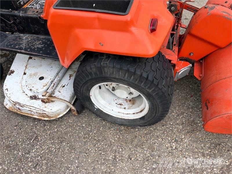 Ariens GT18 4x2 Ride-On Lawn Mower Mobil çim biçme makineleri