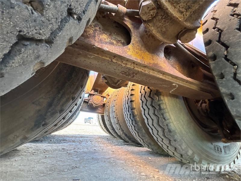 Arnes 16-Wheel Lowboy Trailer Низкорамные прицепы