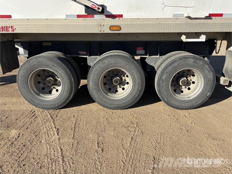 Arnes 17 ft Tri/A Pup Dump Trailer Самоскиди