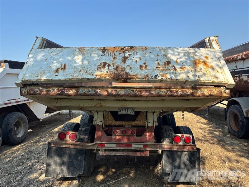 Arnes 27 ft T/A Armour Rock End Dump Trailer Przyczepy wywrotki