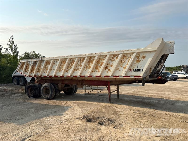 Arnes 27 ft T/A Armour Rock End Dump Trailer Przyczepy wywrotki