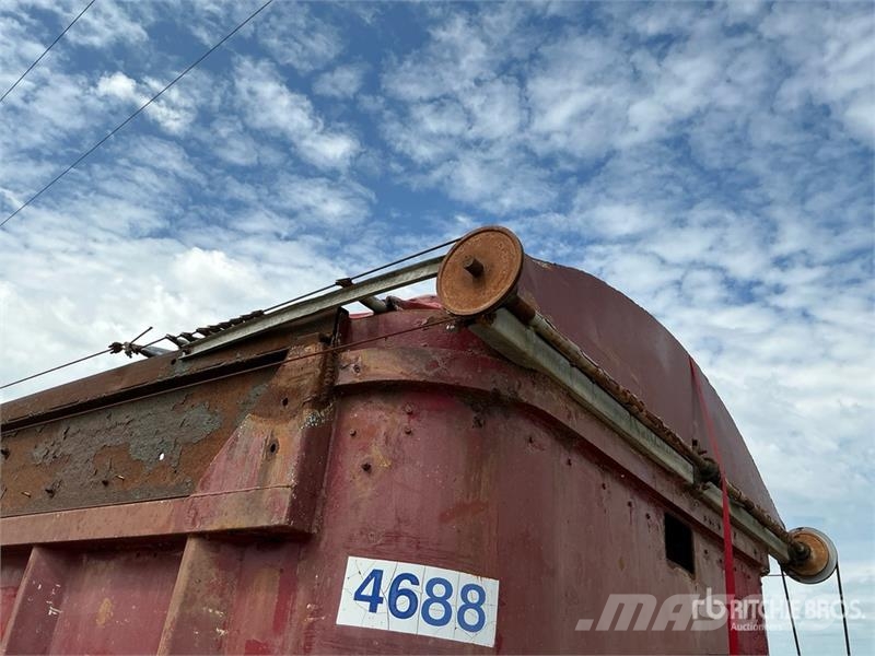 Arnes 27 ft Tri/A End Dump Trailer Bañera