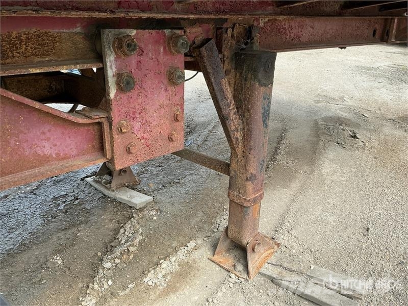 Arnes 27 ft Tri/A End Dump Trailer Bañera