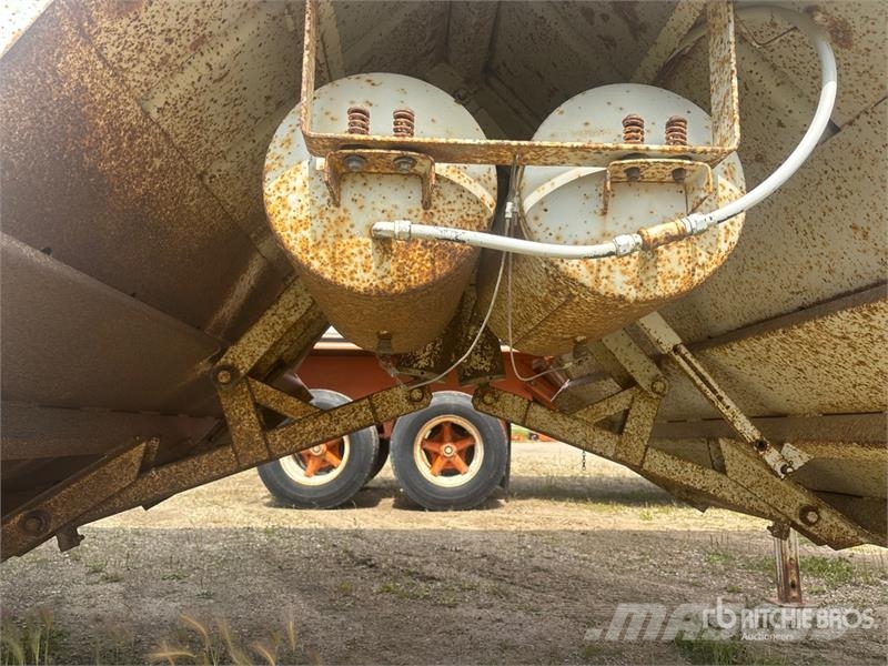 Arnes 29 ft T/A Belly Dump Trailer Kiper prikolice