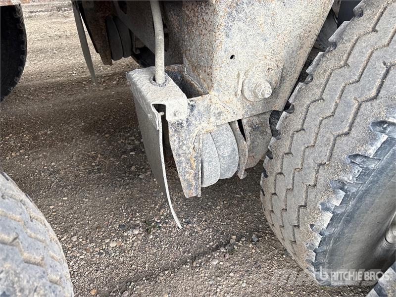 Arnes 29 ft Tri/A End Dump Trailer Damperli römorklari