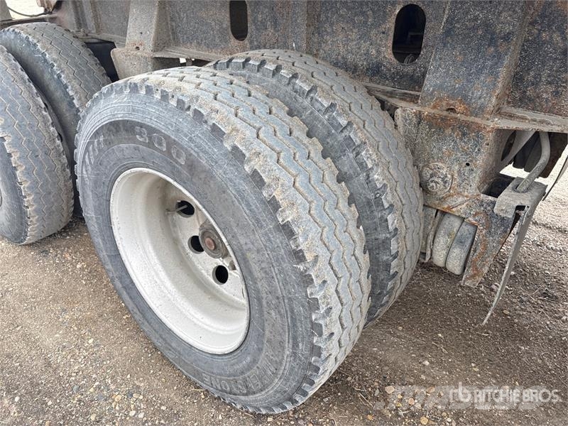 Arnes 29 ft Tri/A End Dump Trailer Damperli römorklari