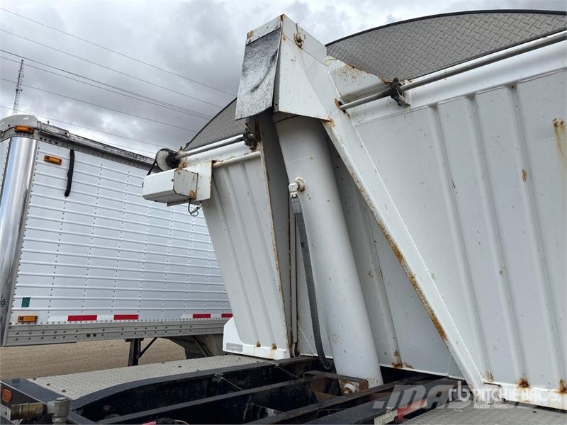 Arnes 29 ft Tri/A End Dump Trailer Damperli römorklari