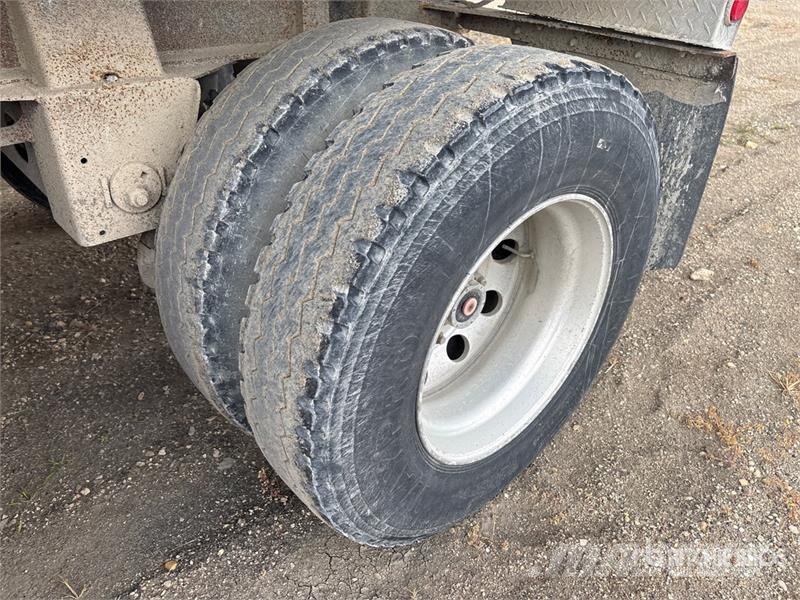 Arnes 29 ft Tri/A End Dump Trailer Damperli römorklari