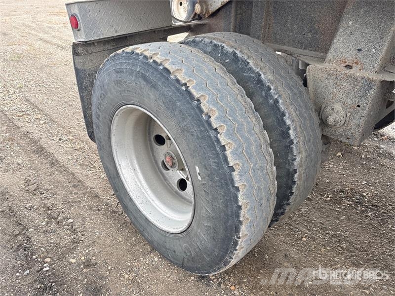 Arnes 29 ft Tri/A End Dump Trailer Damperli römorklari