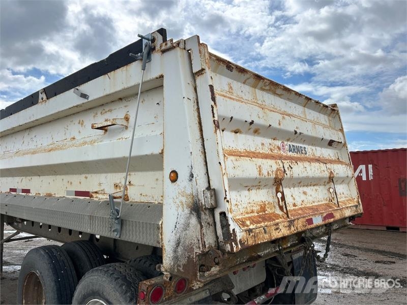 Arnes 30 ft T/A End Dump Trailer Kipper