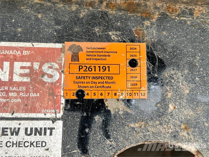 Arnes 30 ft T/A End Dump Trailer Kipper