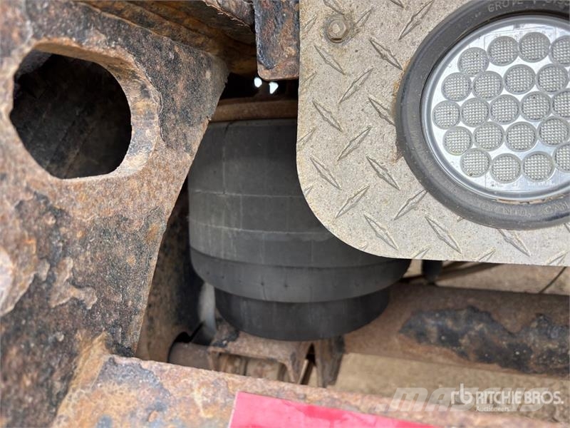 Arnes 30 ft Tri/A End Dump Trailer 自卸拖车