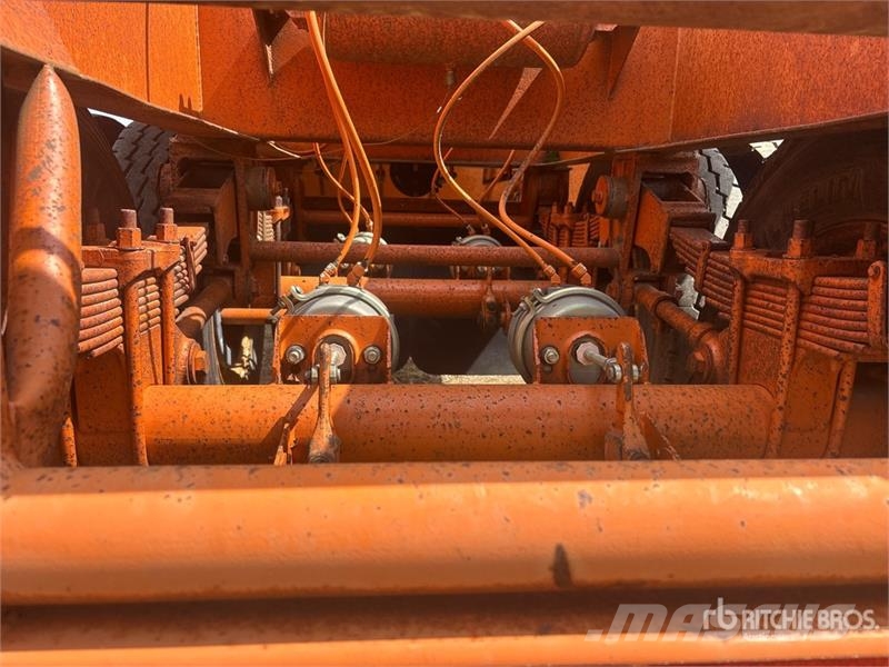 Arnes 31 ft T/A Belly Dump Trailer Kiper prikolice