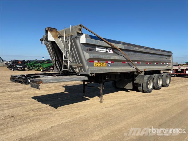 Arnes 31 ft Tri/A End Dump Trailer Самоскиди
