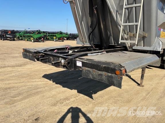 Arnes 31 ft Tri/A End Dump Trailer Самоскиди
