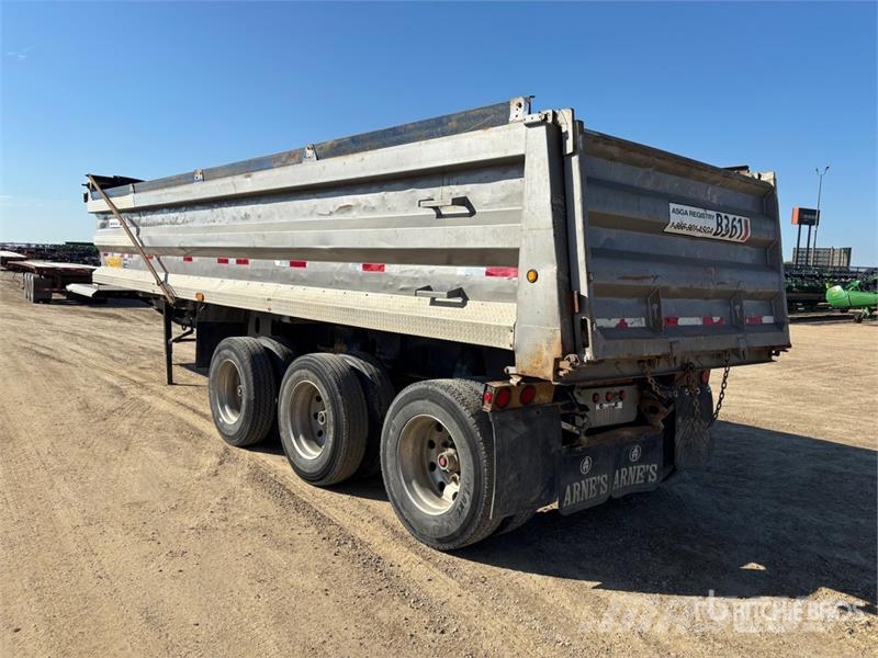 Arnes 31 ft Tri/A End Dump Trailer Самоскиди